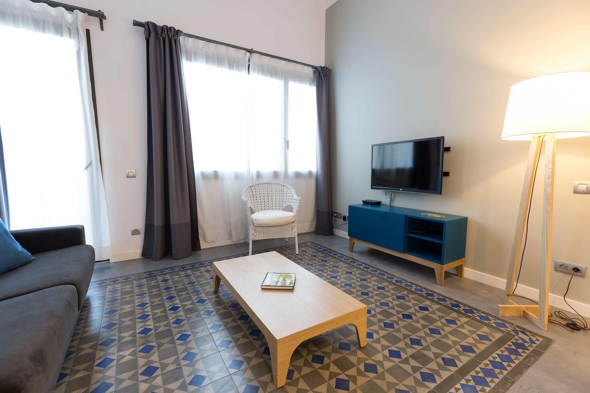Weflating Park Gueell Apartamento *